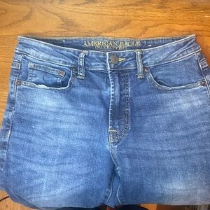 Like new American Eagle Extreme Flex jeans